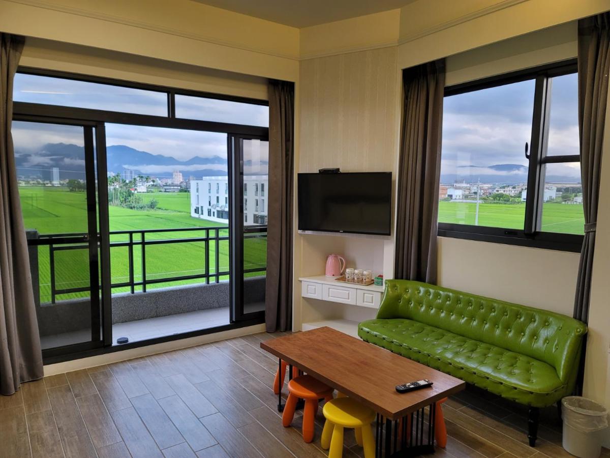 渡小夜電梯民宿 Yilannight B&B Wujie Exterior foto